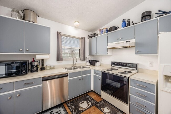 Building Photo - 1267 Trevor Ct