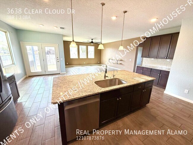 Building Photo - 3638 Clear Cloud Dr