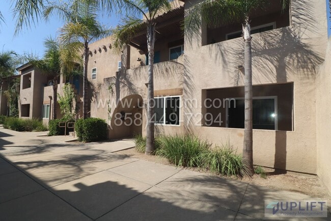 Building Photo - 2 bedroom 2 bath ground floor condo for re...