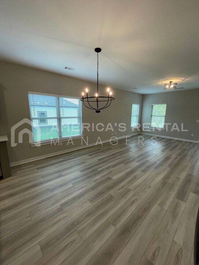 Building Photo - DEPOSIT PENDING! Home for Rent in Tuscaloosa, AL!!! Available to View Now!