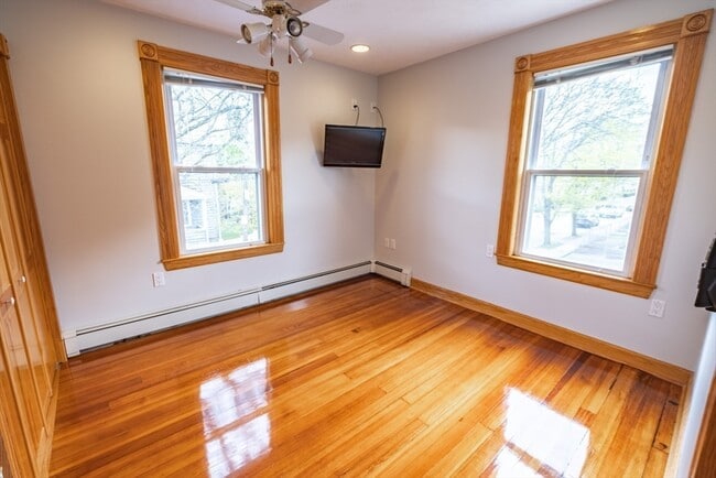 Building Photo - 19 Faxon St
