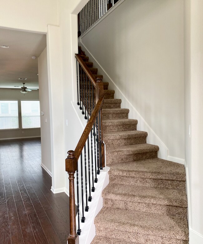 Building Photo - 2904 Tempe Dr