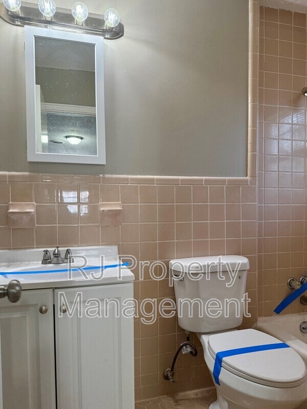 Building Photo - 1973 Tacoma Ave