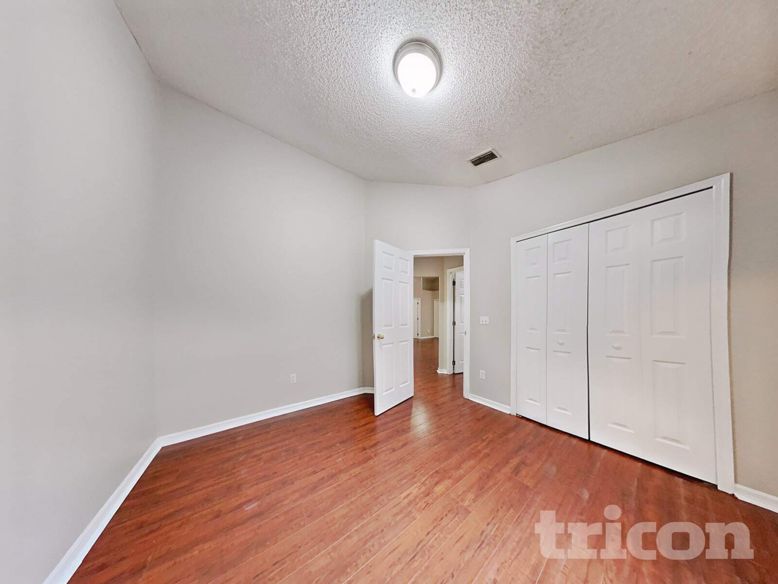 Building Photo - 545 Randon Terrace