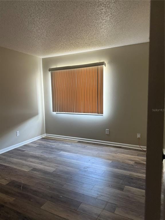 Building Photo - 737 Midway Dr