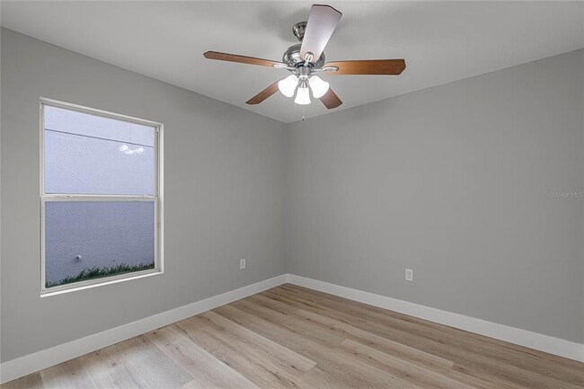 Building Photo - 13550 Laranja St
