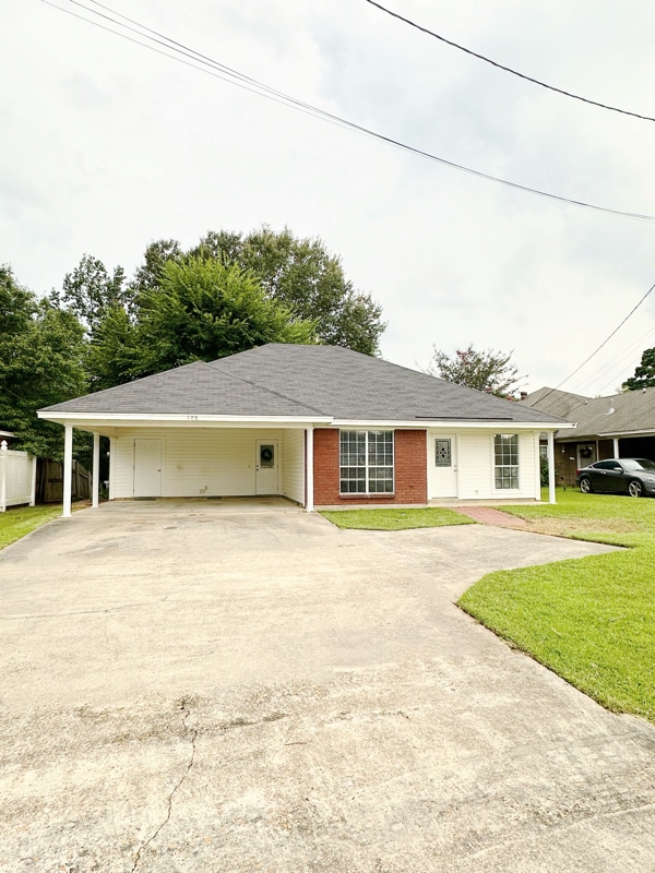 Building Photo - 405 Goodhope Rd