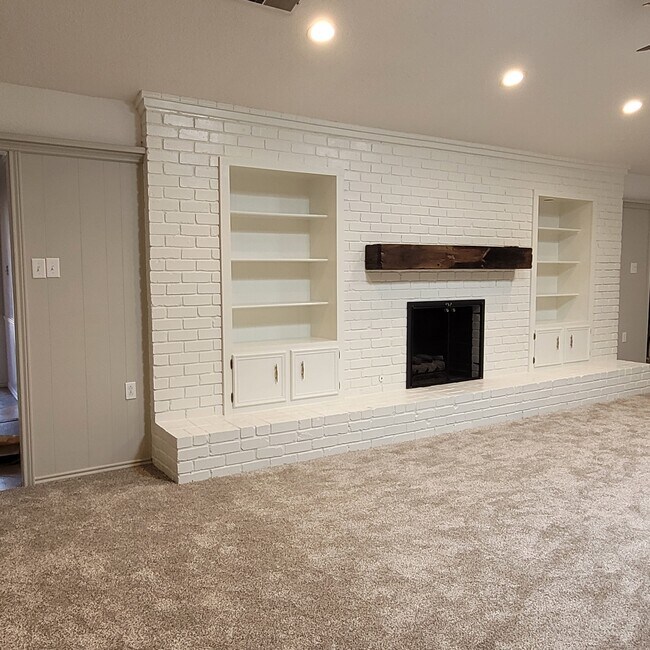 Large Living Room - 3425 74th St
