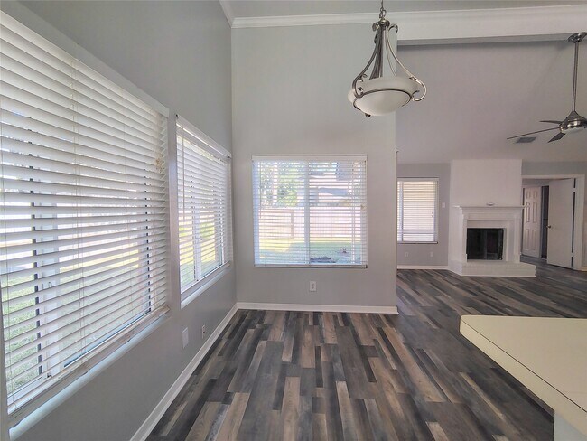 Building Photo - 4403 Waterfall Way