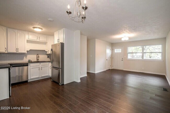 Building Photo - 6500 Mercury Dr