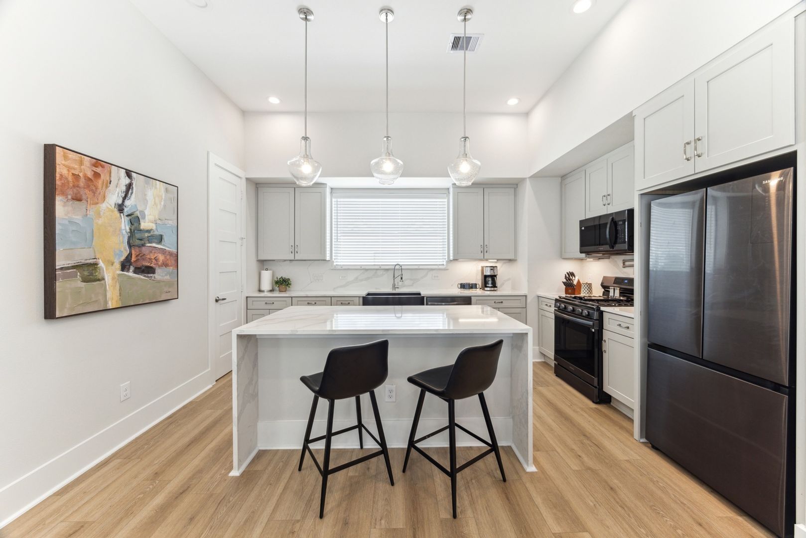 Building Photo - 1620 Ojeman Rd