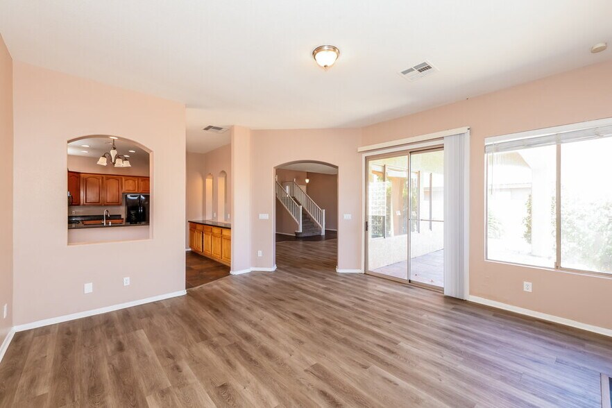 Building Photo - 10602 Bonchester Hill St