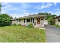 Building Photo - 1605 Pennsylvania Ave S