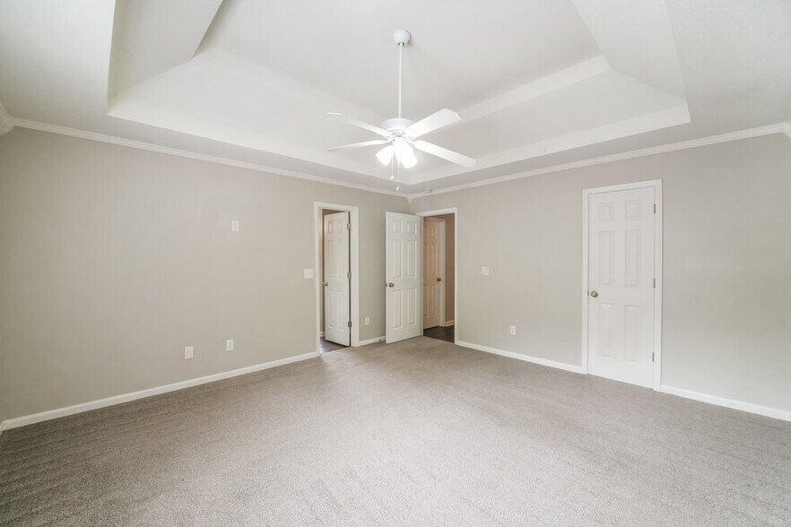 Building Photo - 6887 Fields Dr