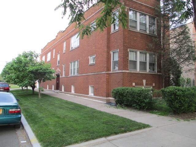 Building Photo - 5015 W Palmer St