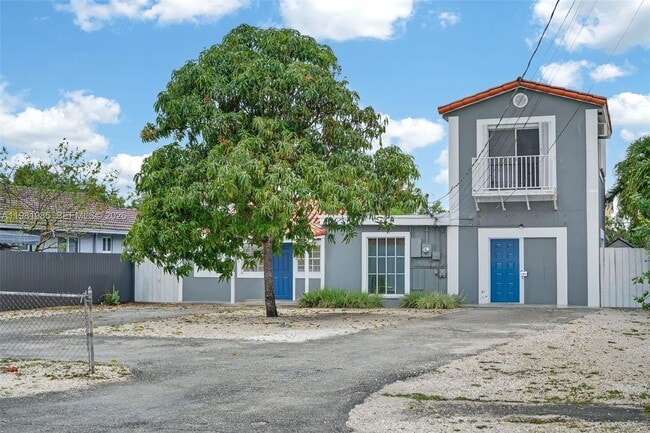 Building Photo - 6761 SW 13th Terrace