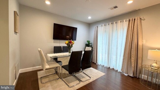 Building Photo - 4929 Tibbitt Ln