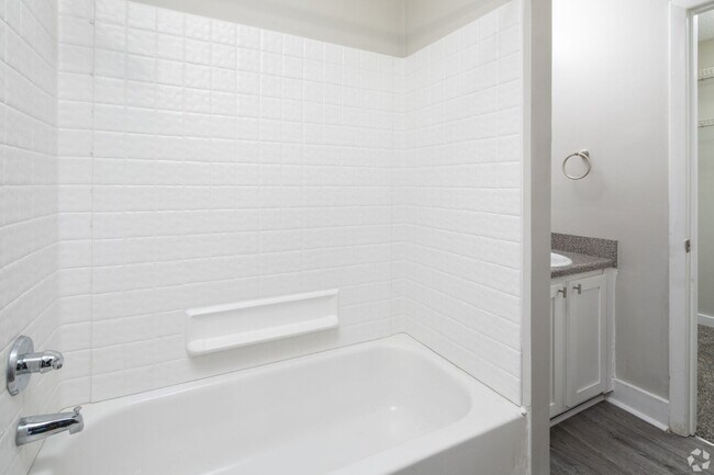 Interior Photo - Valley Crest