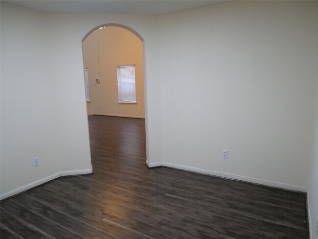 Building Photo - 14915 Aberdeen Meadow Lane