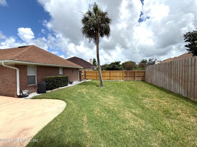 Building Photo - 8997 Adams Walk Dr