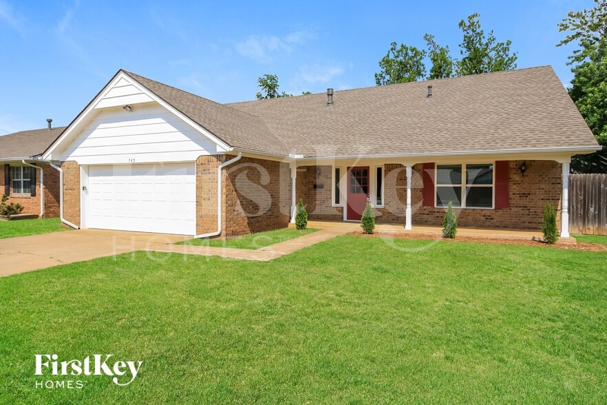 Building Photo - 743 Nancy Lynn Terrace