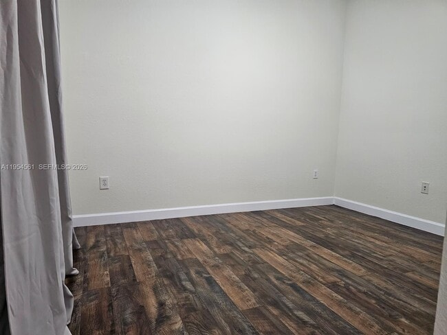 Building Photo - 8255 NW 128th Ln