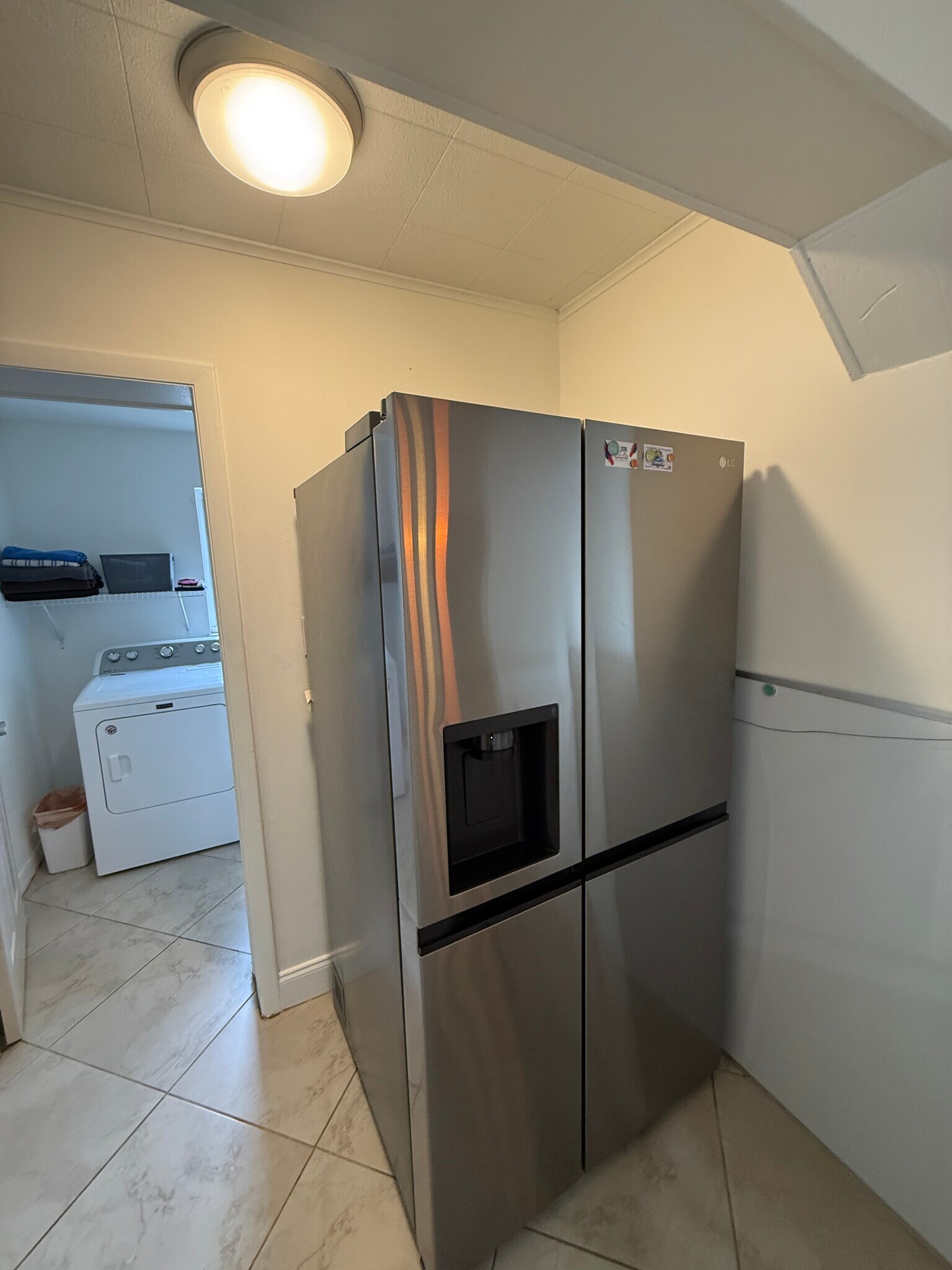 Building Photo - 2315 Carroll Pl