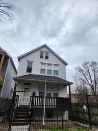 Building Photo - 8515 S Brandon Ave
