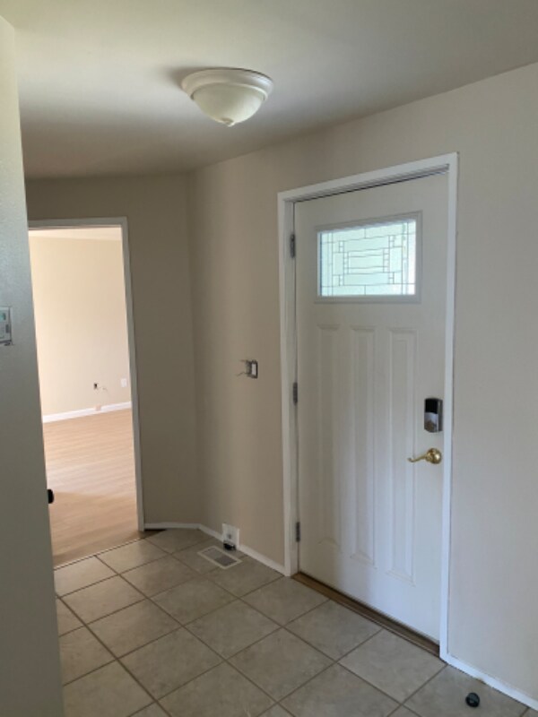 Building Photo - 8929 67th Ave NE