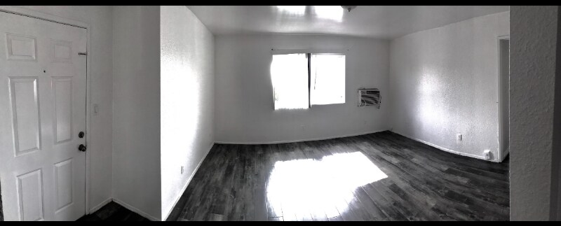 Building Photo - 5660 Case Ave