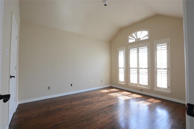 Building Photo - 7309 Alandale Dr