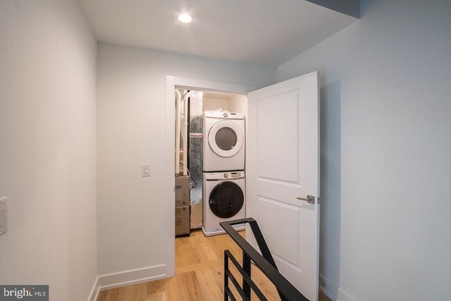 Building Photo - 119 Greenwich St