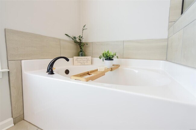 Building Photo - 7326 Birch Creek Trail