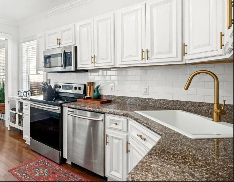 Building Photo - 615 Talbot Ave