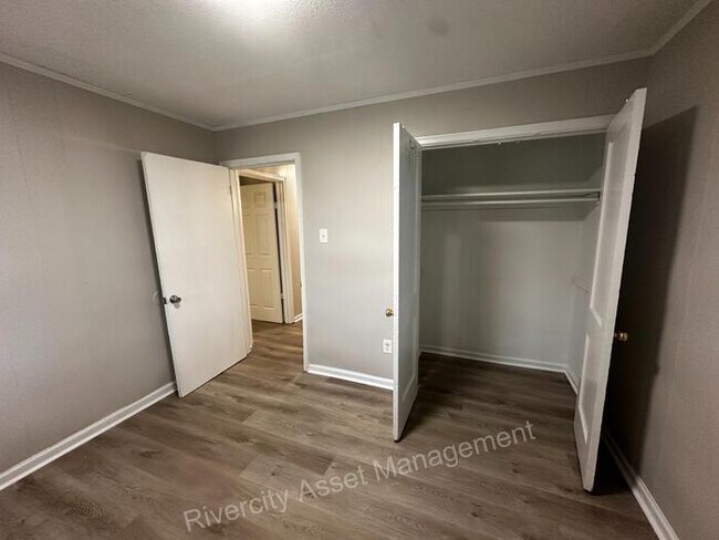 Building Photo - BEAUTIFUL HOME IN SEA ISLE OFF QUINCE!!!! ...