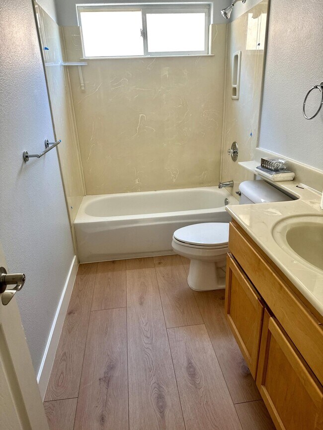 Building Photo - 79130 Ocotillo Dr