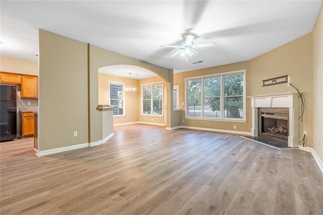 Building Photo - 3284 Sheffield Cir