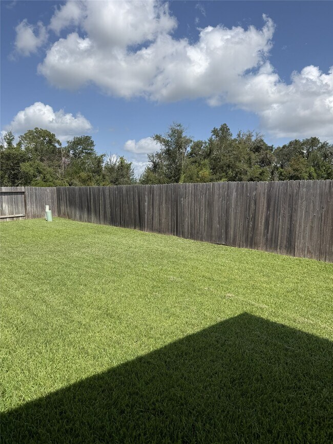 Building Photo - 8303 Divot Trce