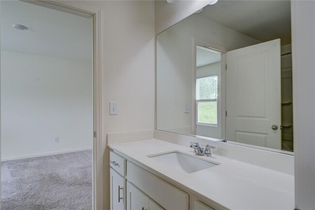Building Photo - 7061 Rochford Dr