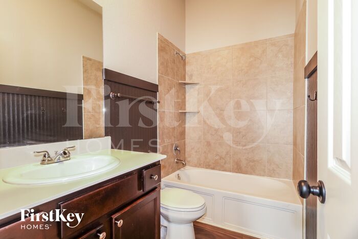 Building Photo - 154 S Lynx Trail