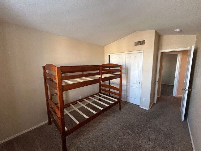 Building Photo - 12813 W Palm Ln