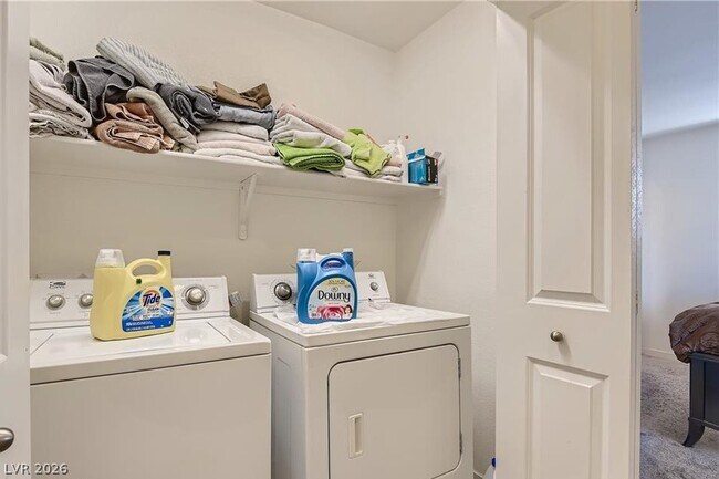 Building Photo - 3638 Via Margarita Ave