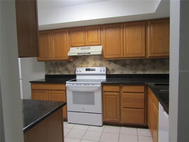 Building Photo - 6191 Timberlake Dr