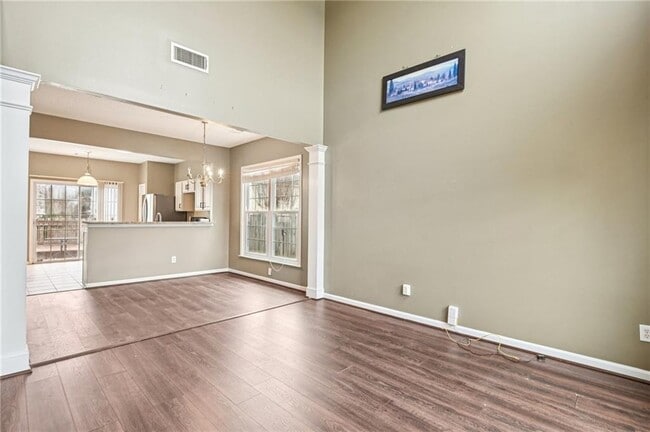 Building Photo - 1726 Taynton Cir