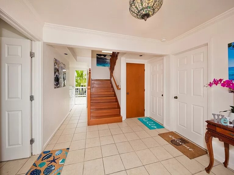 Building Photo - 75-228-228 Aloha Kona Dr