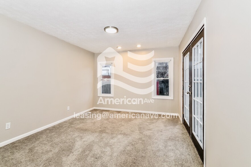 Building Photo - 10100 McNeely Lake Dr