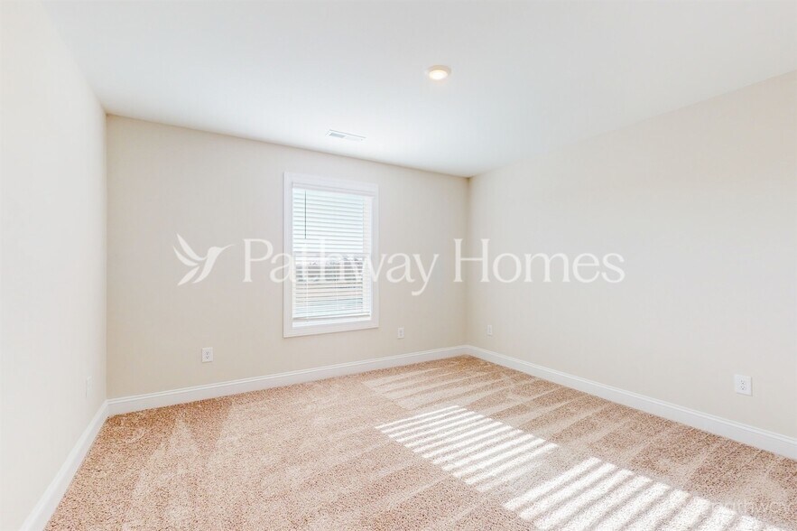 Building Photo - 201 Adams Tree Wy