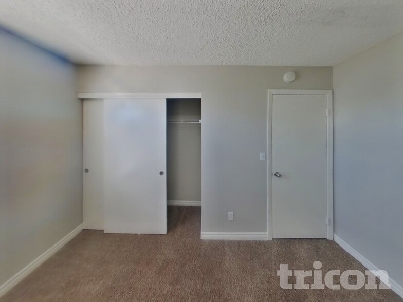 Building Photo - 855 Schooner Dr