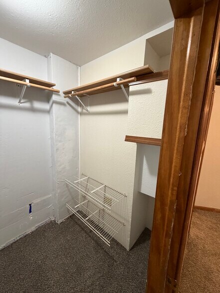 Building Photo - 1831 N 13th St