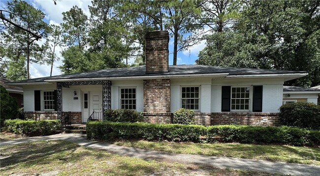 Primary Photo - 4631 Cumberland Dr